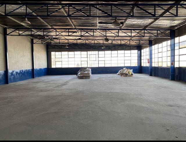800M² WAREHOUSE FOR SALE IN DRIEHOEK